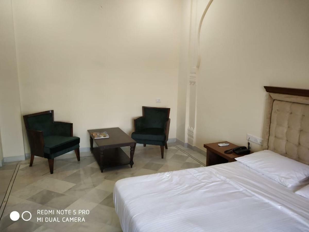 Aaram Baagh Agra By Pachar Group Hotel 4*