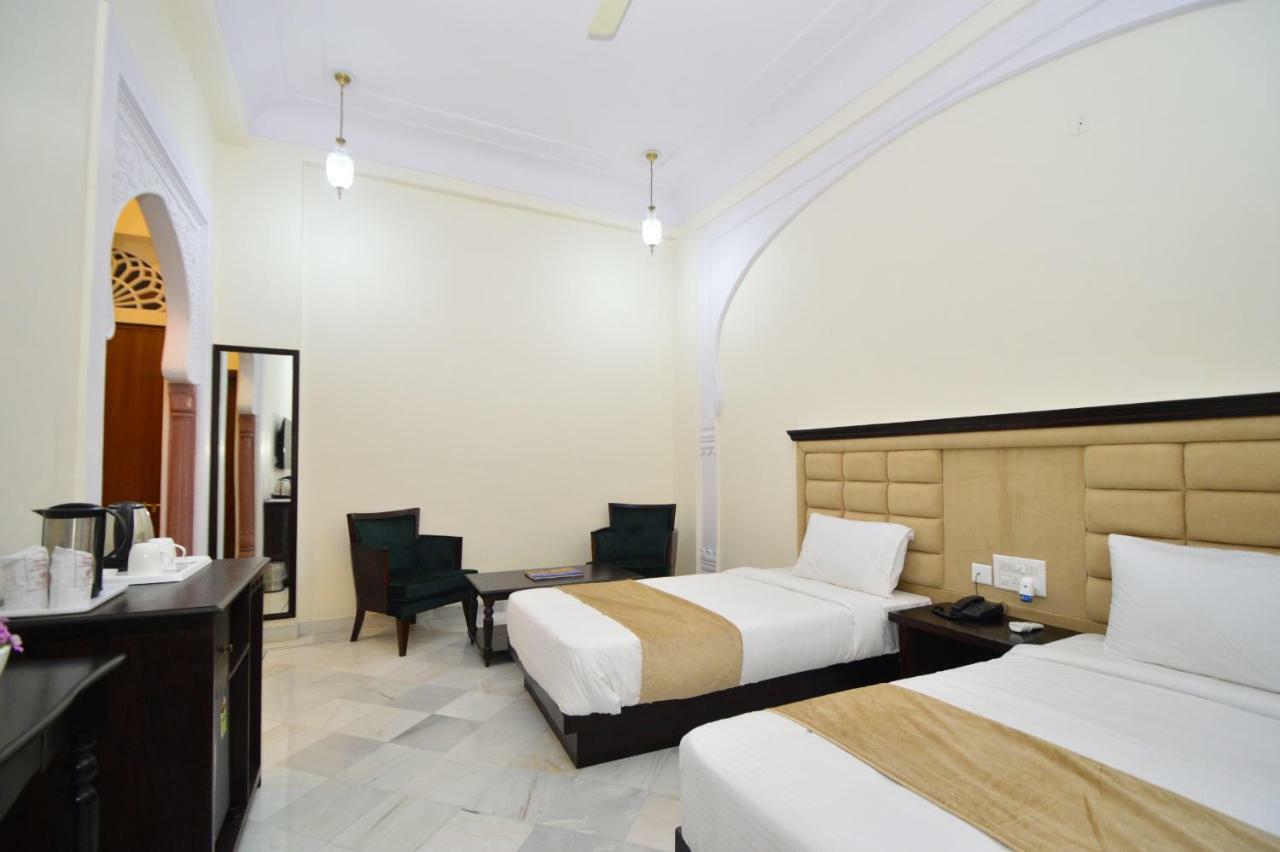 Aaram Baagh Agra By Pachar Group 4*