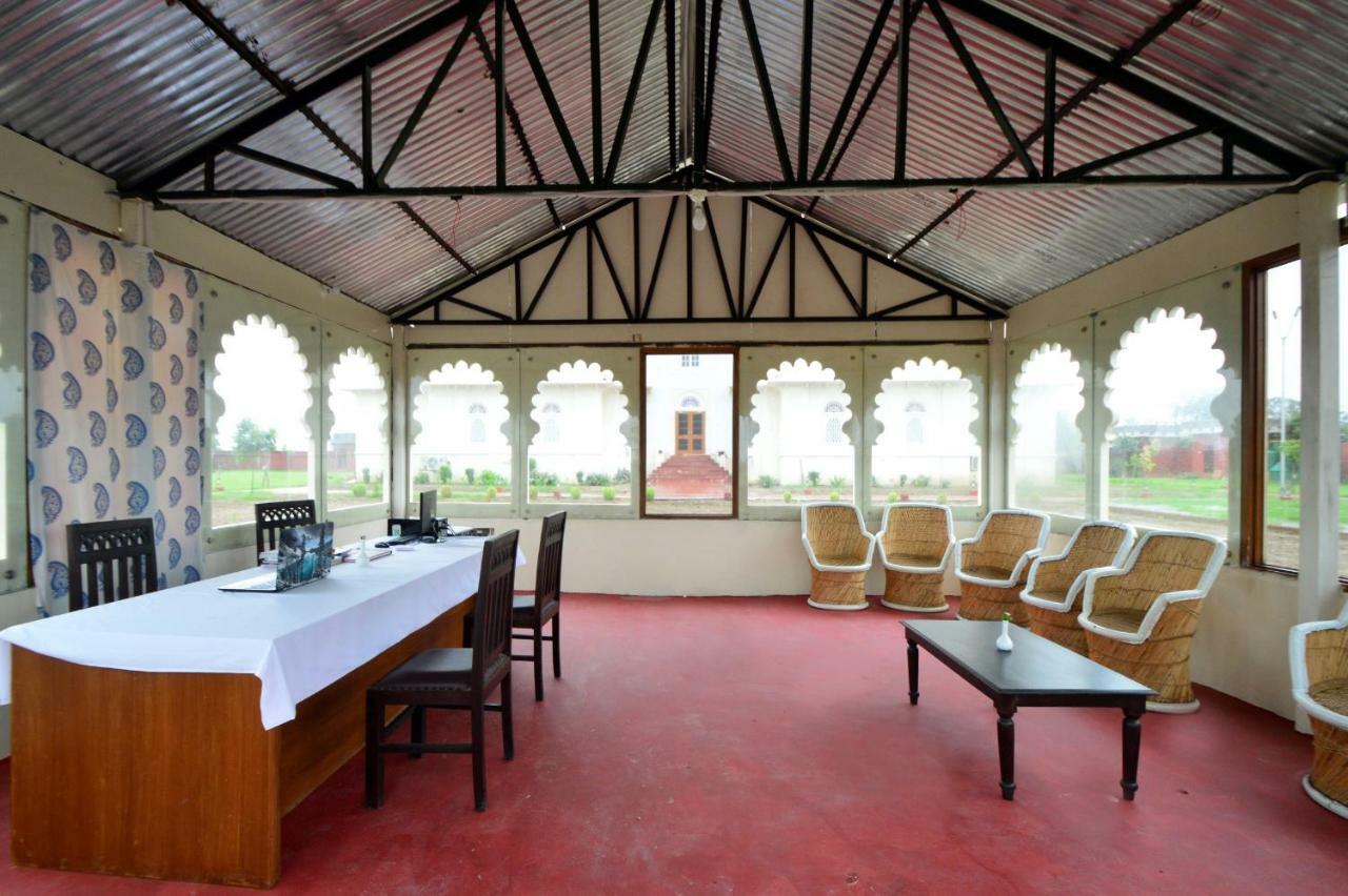 Hotel Aaram Baagh Agra By Pachar Group 4*