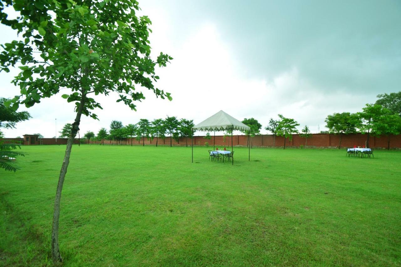Aaram Baagh Agra By Pachar Group Agra (Uttar Pradesh)